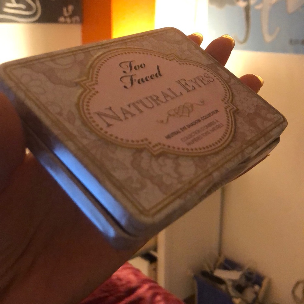 Too Faced Natural Eyes Palette
